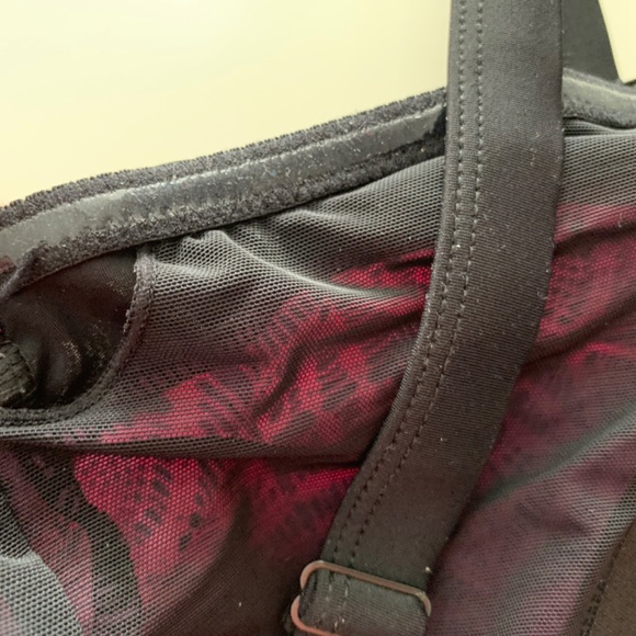 3x Swim top with straps or strapless - Picture 3 of 4